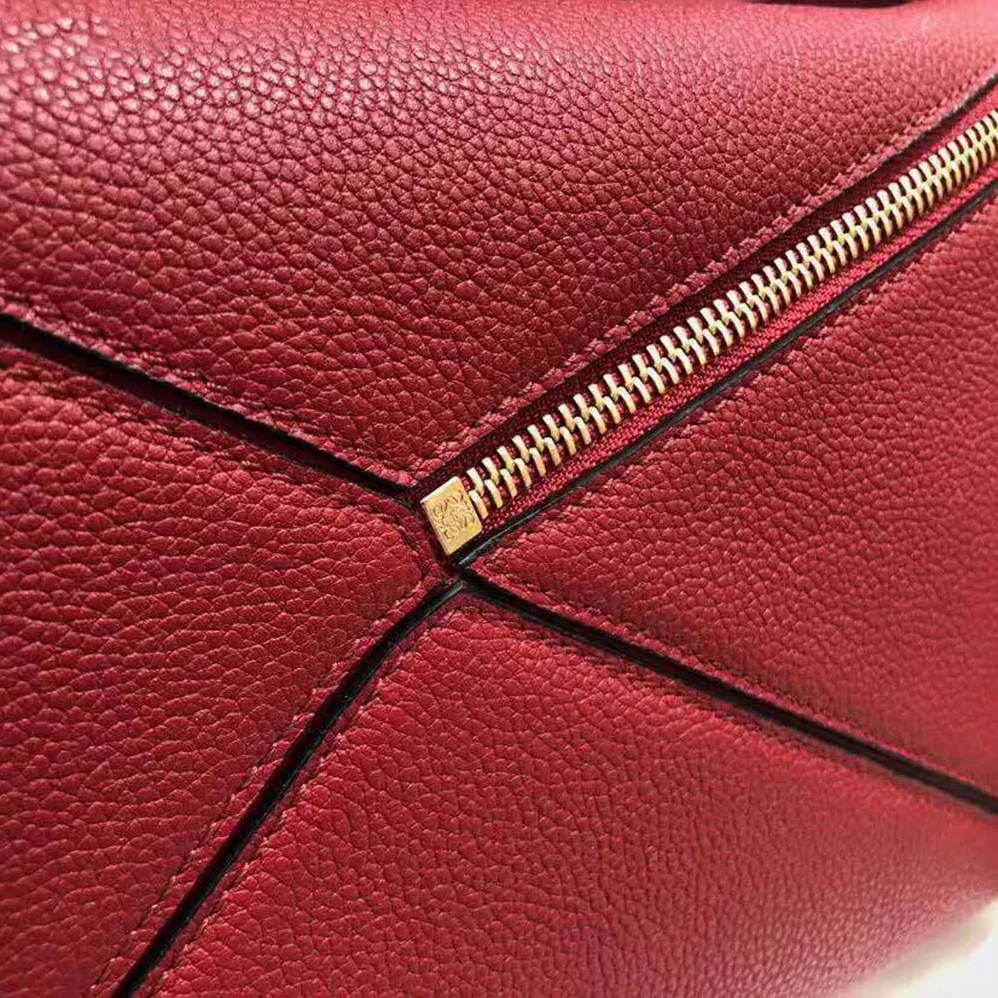 Loewe Puzzle Small Bag in Classic Calf Leather for Women in Red Loewe Puzzle Small Bag in Classic Calf Leather for Women in Red