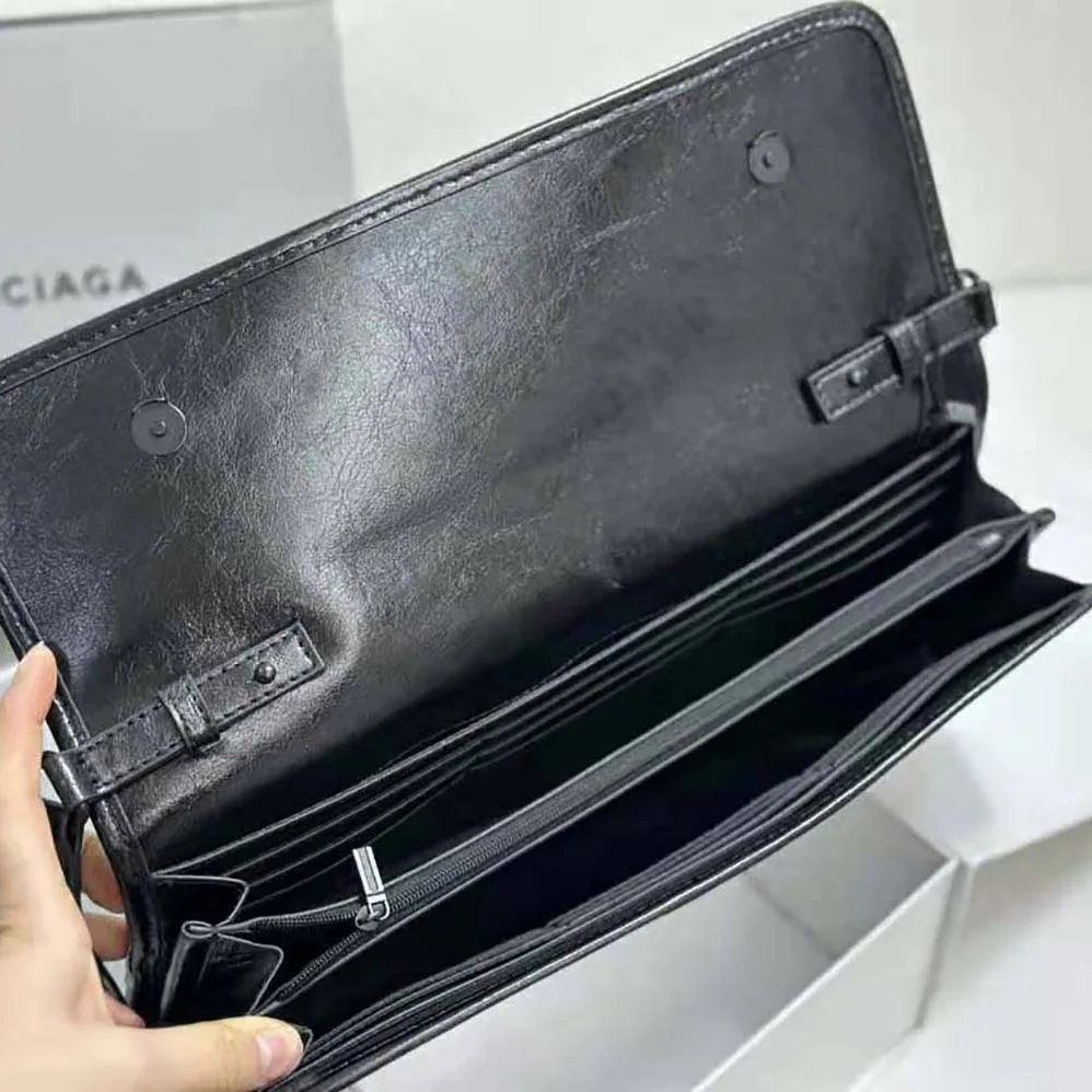 Balenciaga Balenciaga / Adidas Wallet on Strap in Black for Women Balenciaga Balenciaga / Adidas Wallet on Strap in Black for Women