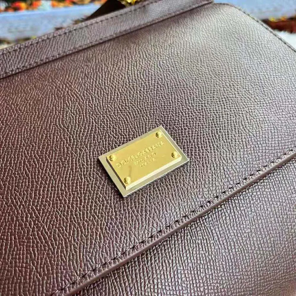Dolce Gabbana D&G Medium Dauphine Leather Sicily Bag for Women in Bordeaux Dolce Gabbana D&G Medium Dauphine Leather Sicily Bag for Women in Bordeaux