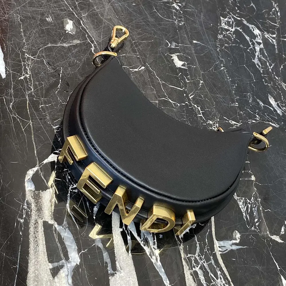 Fendi Fendigraphy Mini Black Leather Mini for Women in bag Fendi Fendigraphy Mini Black Leather Mini for Women in bag
