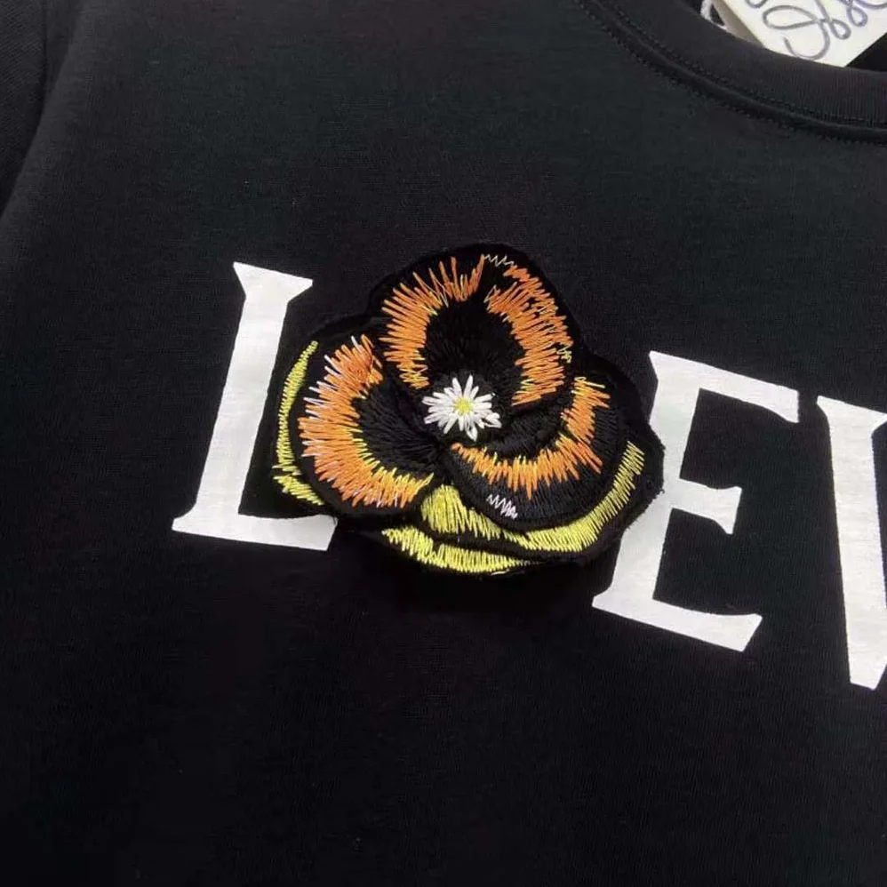 Loewe Pansy LOEWE T for Women in Shirt in Cotton Loewe Pansy LOEWE T for Women in Shirt in Cotton