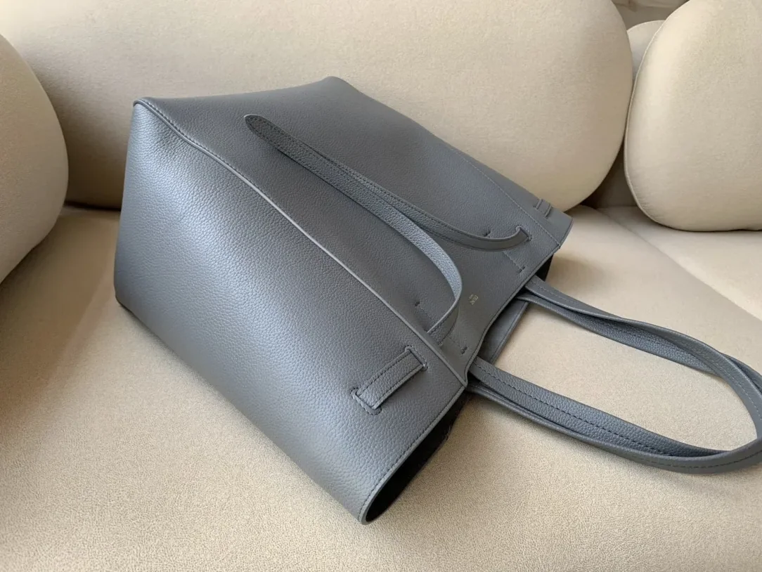 Celine Small Cabas Phantom In Soft Grained Grey / .10DC Celine Small Cabas Phantom In Soft Grained Grey / .10DC