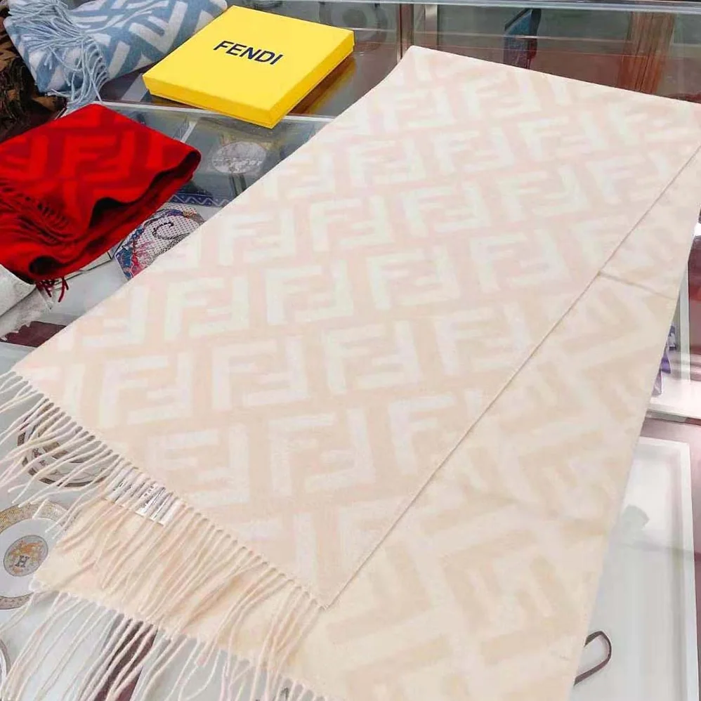 Fendi FF Scarf Pale Pink Cashmere Scarf for Women Fendi FF Scarf Pale Pink Cashmere Scarf for Women