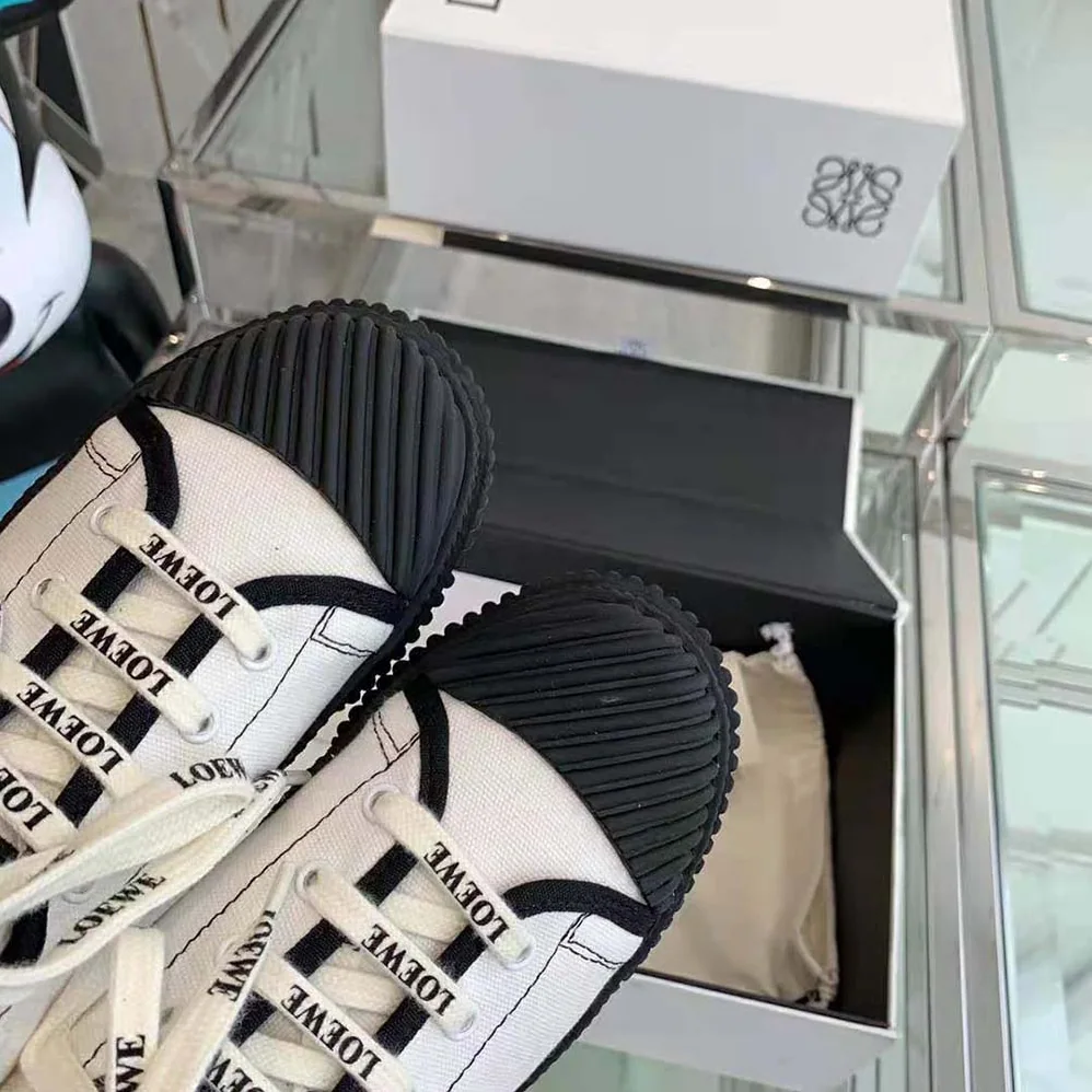 Loewe High Top Sneaker in Canvas for Women in White