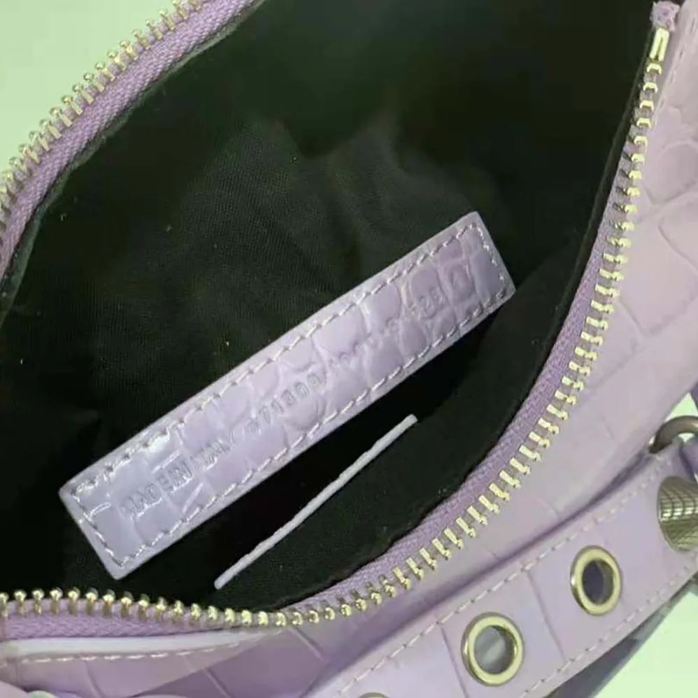 Balenciaga Le Cagole XS Shoulder Bag in Purple for Women