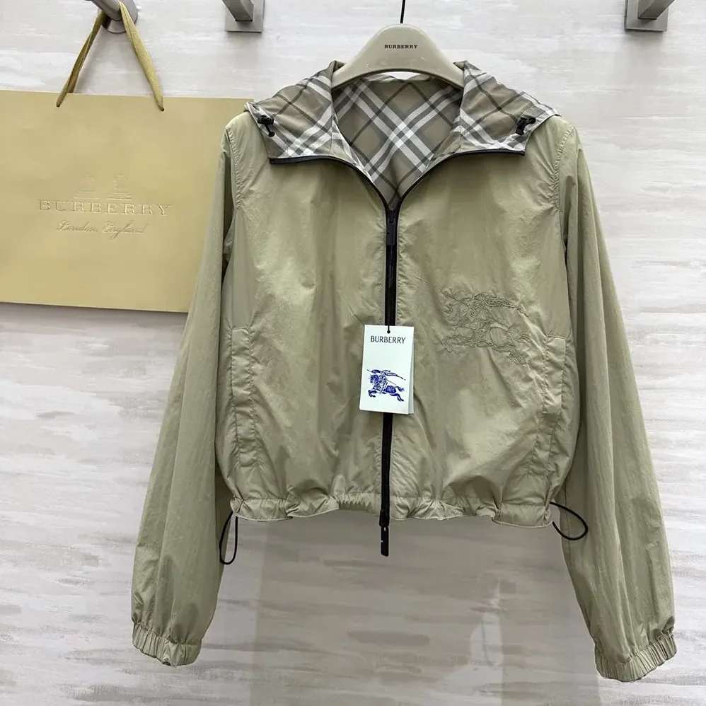 Burberry Cropped Reversible Check Hooded Jacket for Women Burberry Cropped Reversible Check Hooded Jacket for Women