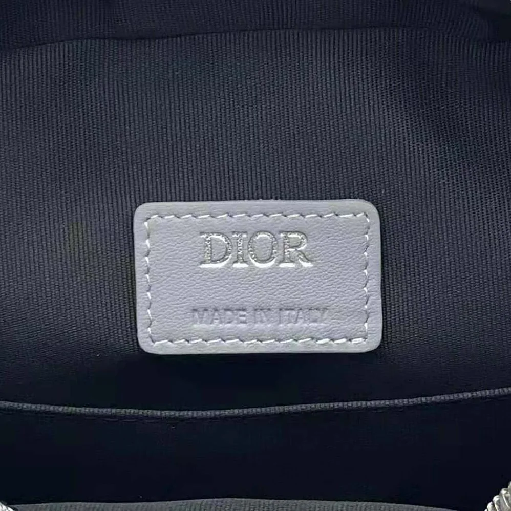 Dior Hit the Road Messenger Pouch Dior Gray CD Diamond Canvas and Smooth Calfskin for Men Dior Hit the Road Messenger Pouch Dior Gray CD Diamond Canvas and Smooth Calfskin for Men