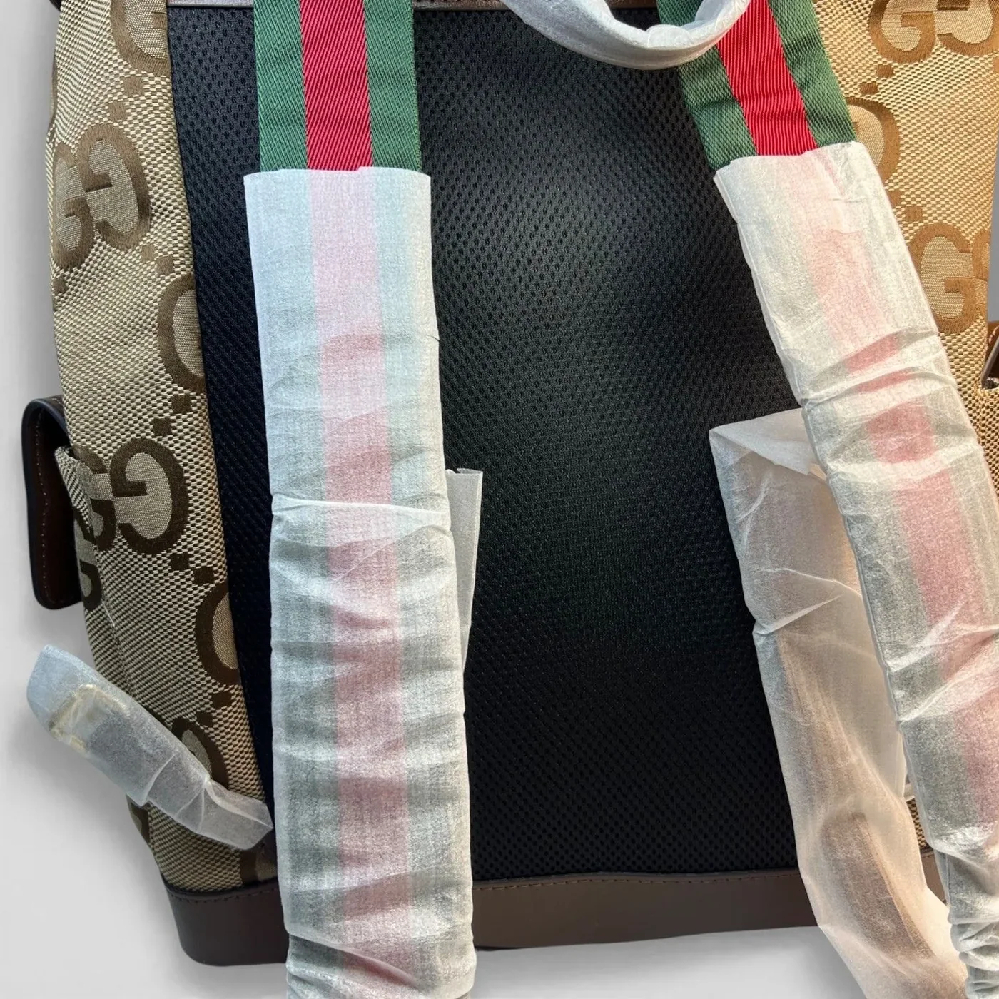 Gucci Backpack With Jumbo GG Camel And Ebony Jumbo GG Canvas / Gucci Backpack With Jumbo GG Camel And Ebony Jumbo GG Canvas /