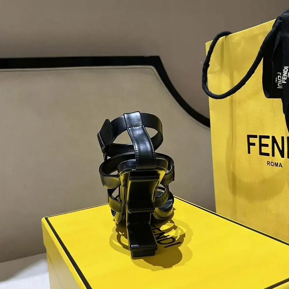 Fendi First Black Leather High for Women in heeled Sandals