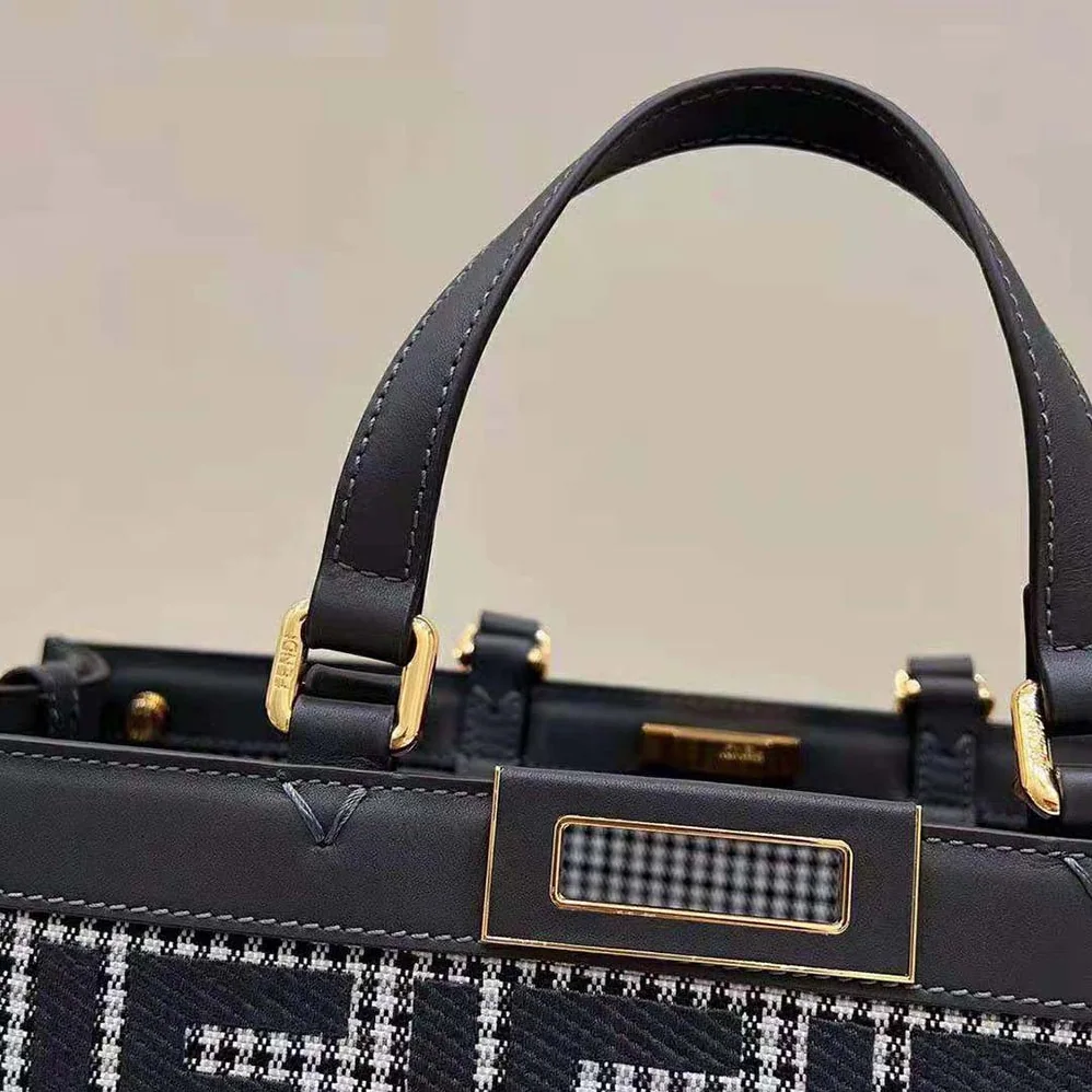 Fendi X-Tote Gray Houndstooth Wool Shopper with FF Embroidery for Women Fendi X-Tote Gray Houndstooth Wool Shopper with FF Embroidery for Women