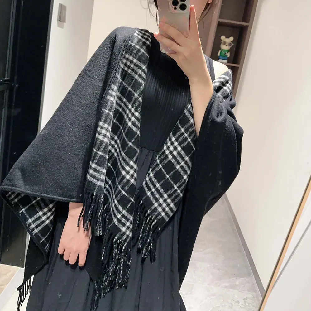 Burberry Reversible Check Wool Cape for Women in Black Burberry Reversible Check Wool Cape for Women in Black