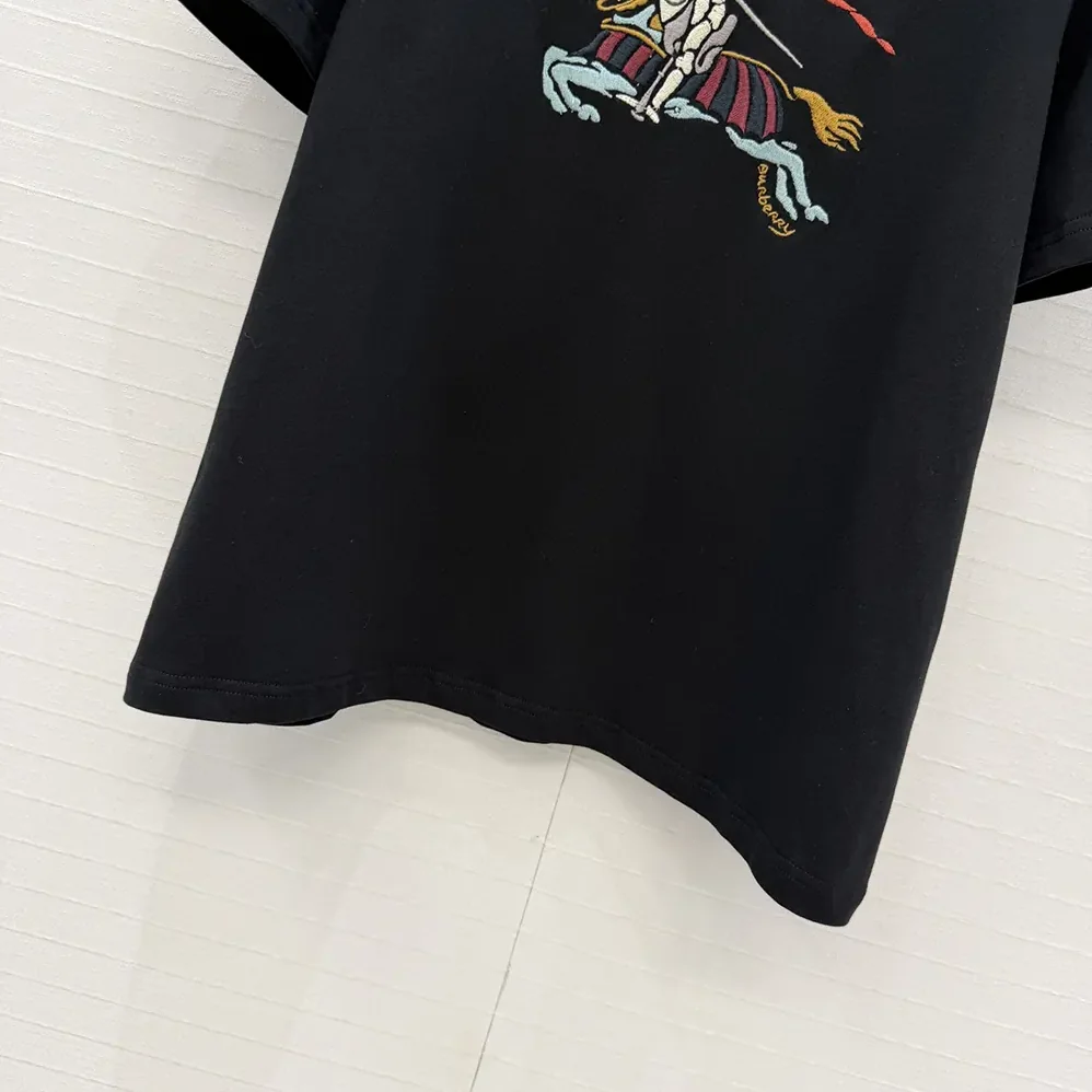 Burberry Crystal EKD Cotton T-shirt for Women in Black Burberry Crystal EKD Cotton T-shirt for Women in Black