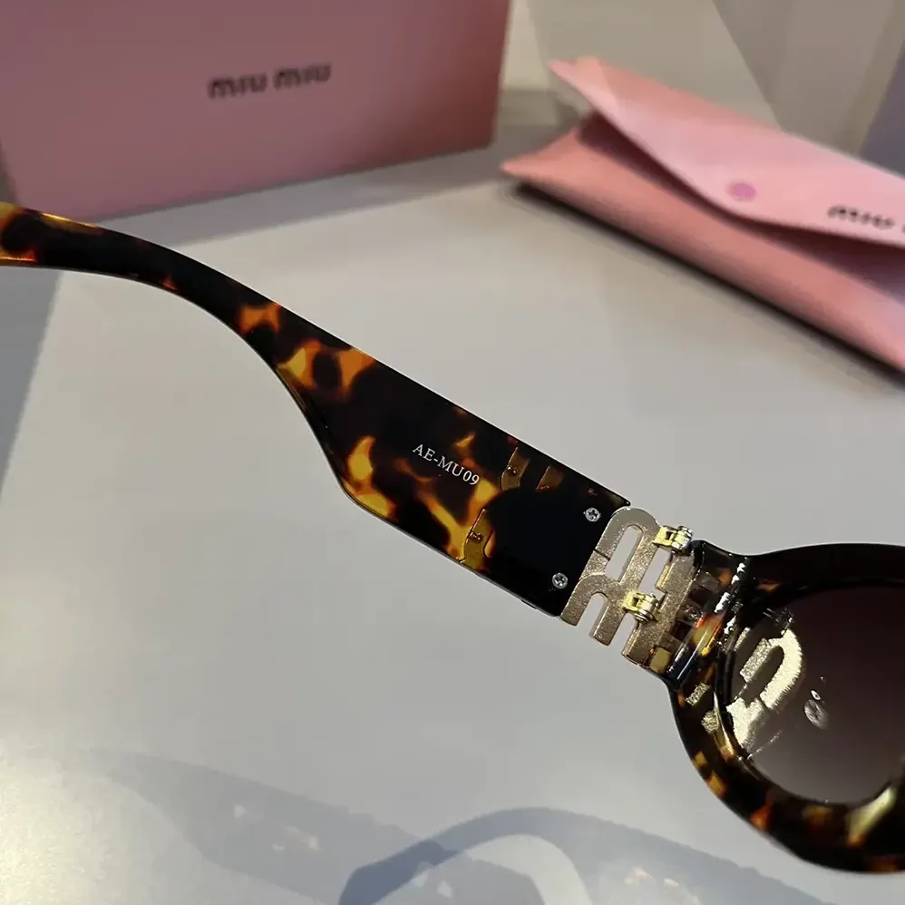 Miu Miu Miu Glimpse Sunglasses SMU06Z_EVAU_FE06B_C_050 for Women Miu Miu Miu Glimpse Sunglasses SMU06Z_EVAU_FE06B_C_050 for Women