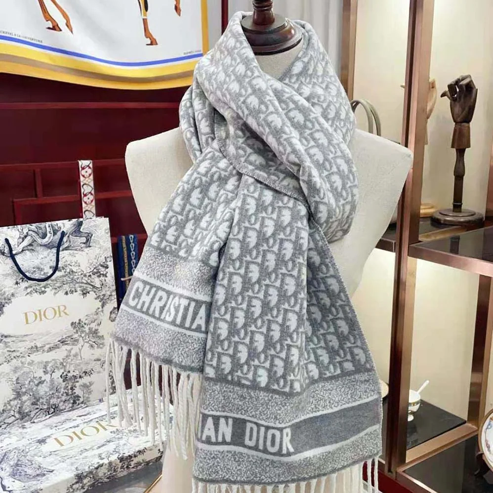 Dior Oblique Scarf Gray Cashmere for Women Dior Oblique Scarf Gray Cashmere for Women