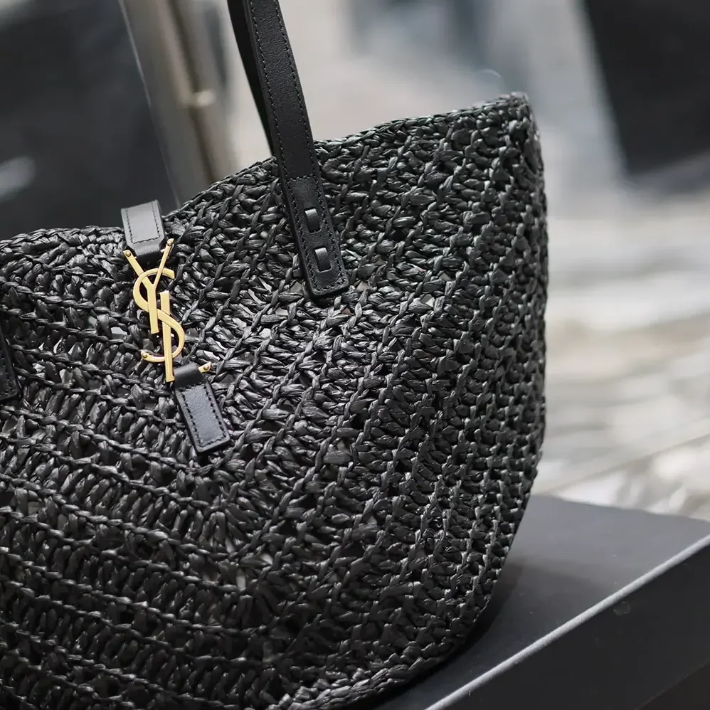Saint Laurent YSL Panier Small in Raffia and Vegetable-tanned Leather for Women in Black