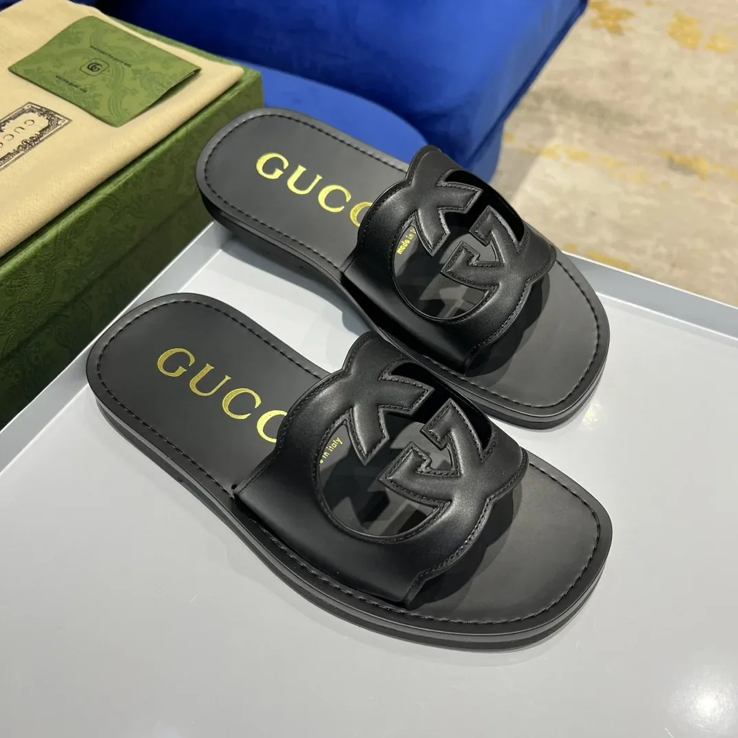 Gucci Interlocking-G Cut in Out Slide Sandal Black Gucci Interlocking-G Cut in Out Slide Sandal Black