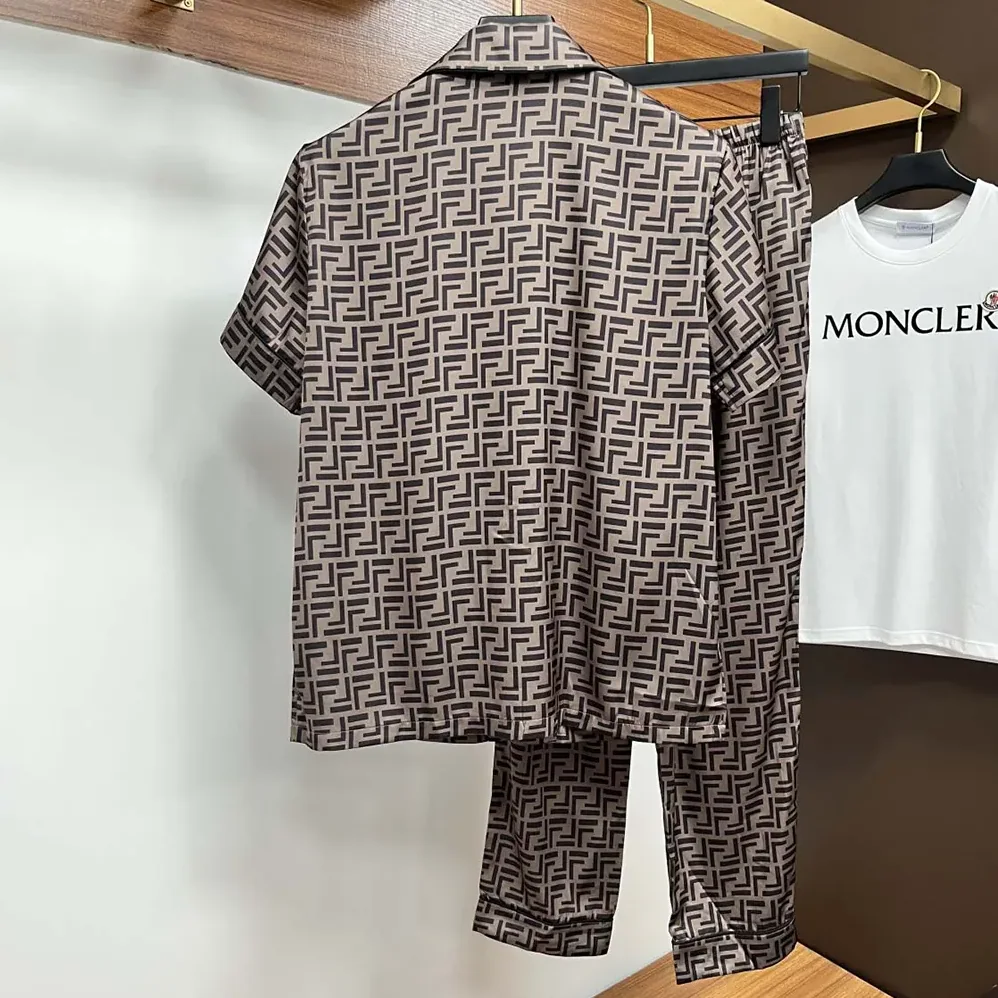 Fendi FF Short for Men in Sleeved Silk Pajama Set Fendi FF Short for Men in Sleeved Silk Pajama Set