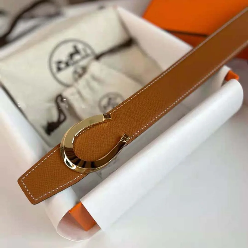 Hermes Luck Belt Buckle & Reversible Leather Strap 38 mm for Men in Brown/Gold