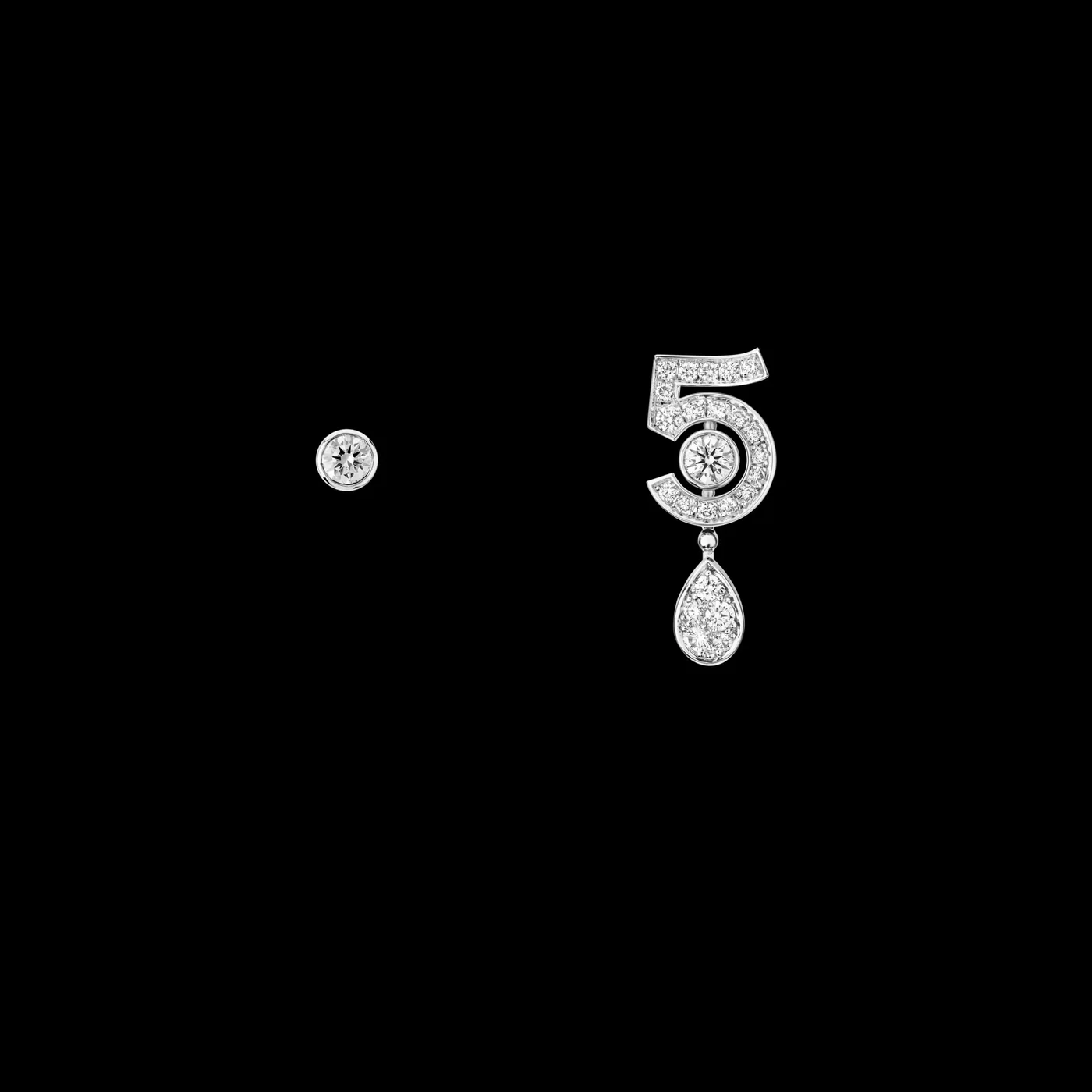 Chanel Eternal N°5 Transformable Earrings White Gold Chanel Eternal N°5 Transformable Earrings White Gold