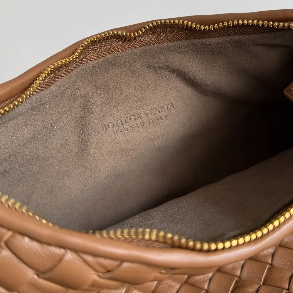 Bottega Veneta Small Veneta for Women in Brown Bottega Veneta Small Veneta for Women in Brown