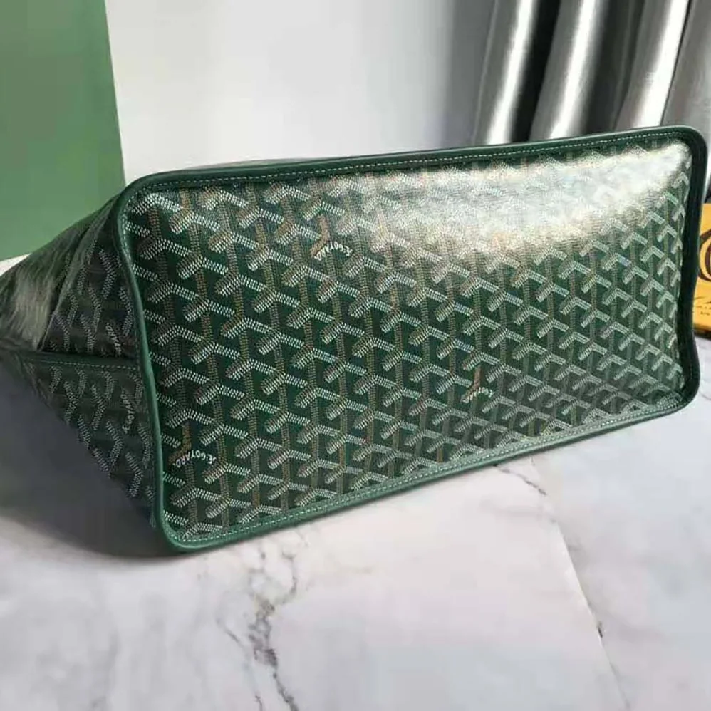 Goyard Sac Saint Louis GM in Goyardine Canvas & Chevroches Calfskin for Women in Green Goyard Sac Saint Louis GM in Goyardine Canvas & Chevroches Calfskin for Women in Green