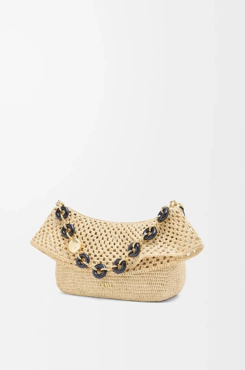 Loewe Ola Medium Shoulder Bag / Natural Raffia Gold Hardware 1AP22P22X05 Loewe Ola Medium Shoulder Bag / Natural Raffia Gold Hardware 1AP22P22X05