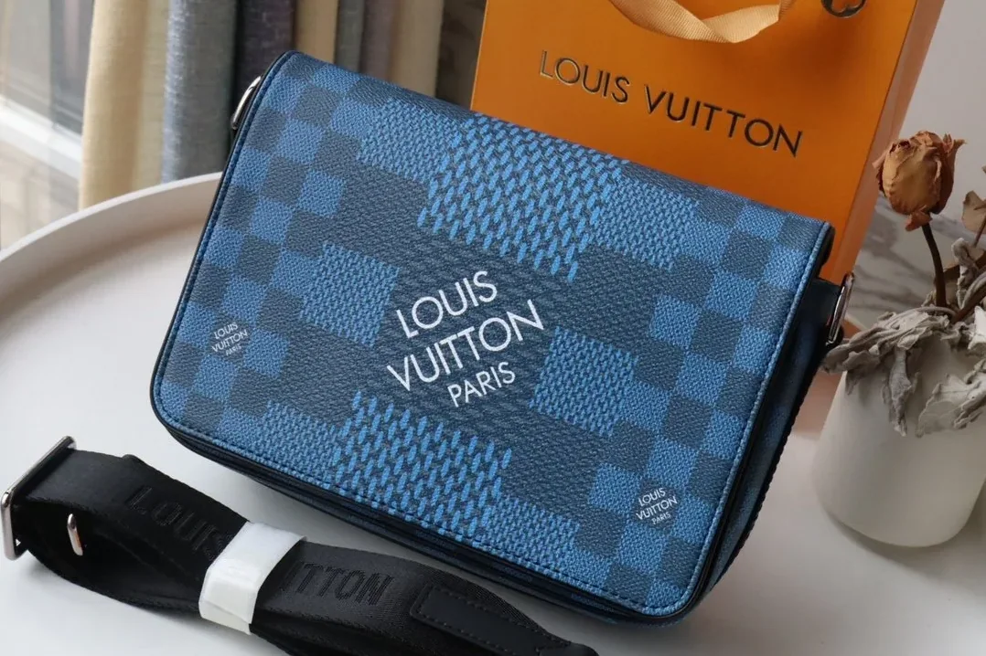 Louis Vuitton Studio Messenger Damier Graphite Blue