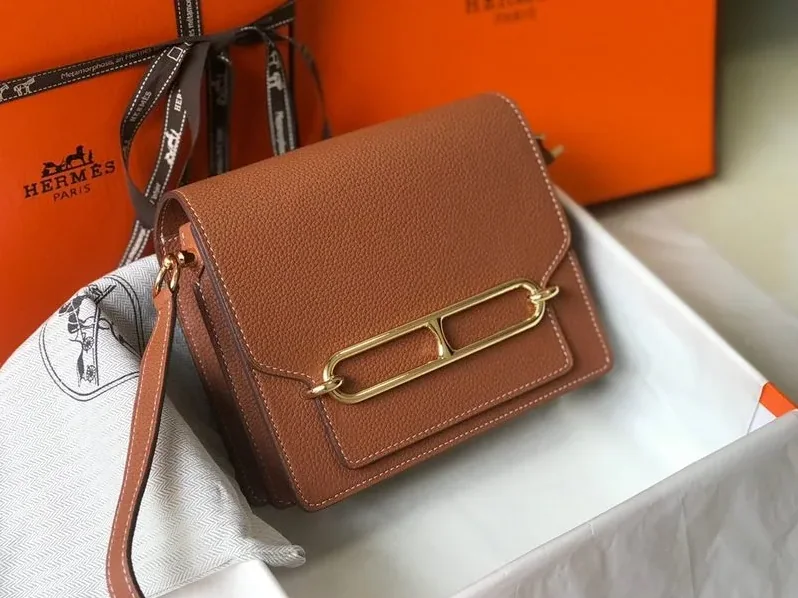 Hermes Mini Evercolor Sac Roulis 19 Brown Hermes Mini Evercolor Sac Roulis 19 Brown