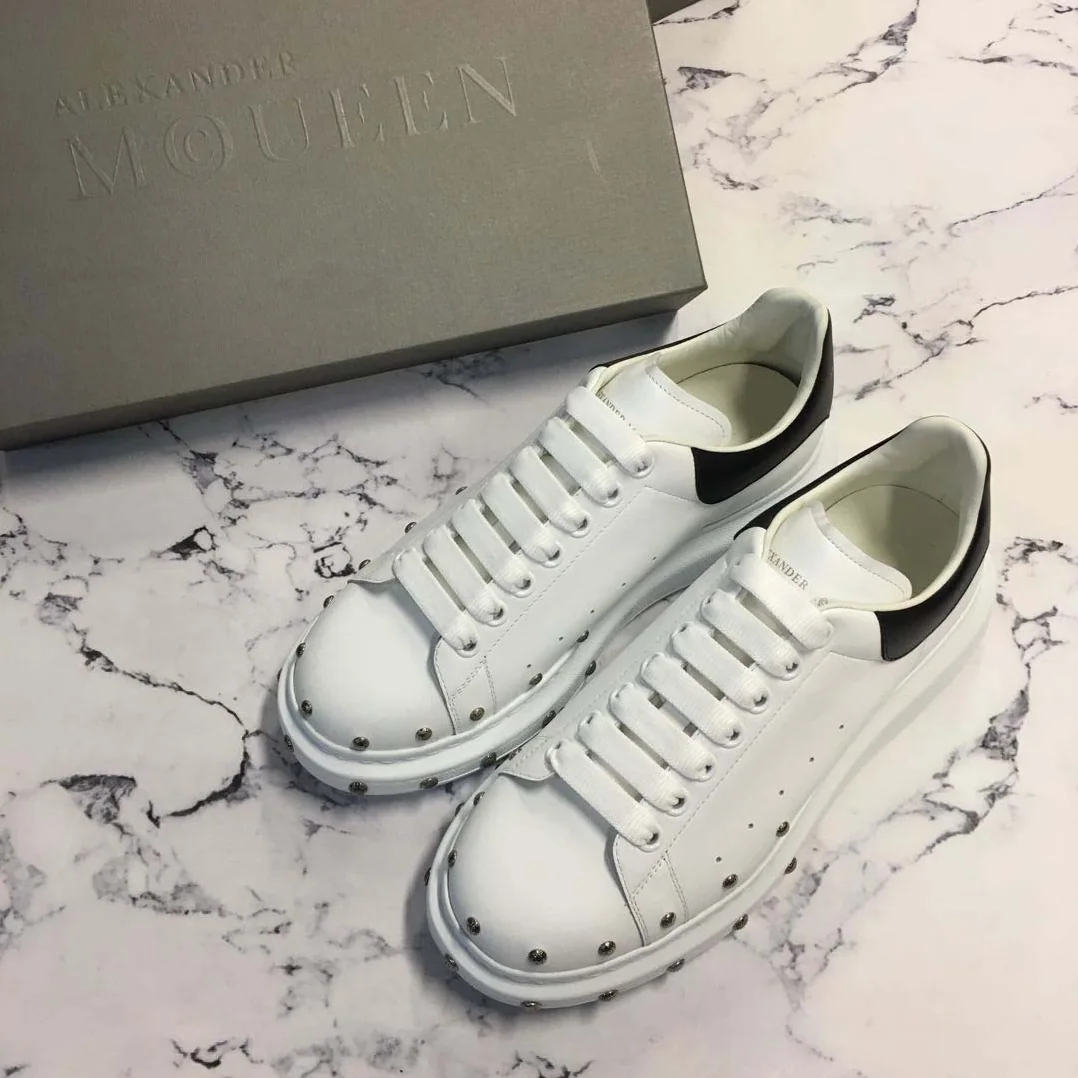 Alexander Mcqueen Oversized Sneaker with Silver Hammered Studs Shoes White for Men Alexander Mcqueen Oversized Sneaker with Silver Hammered Studs Shoes White for Men
