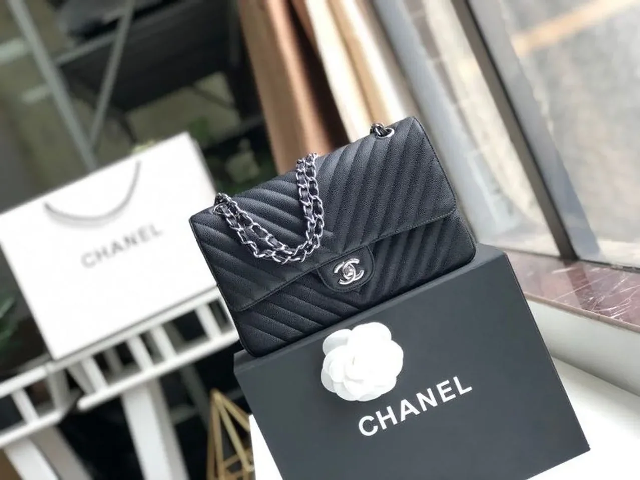 Chanel Chevron Classic Medium Crossbody Bag in Black Silver Hardware Chanel Chevron Classic Medium Crossbody Bag in Black Silver Hardware