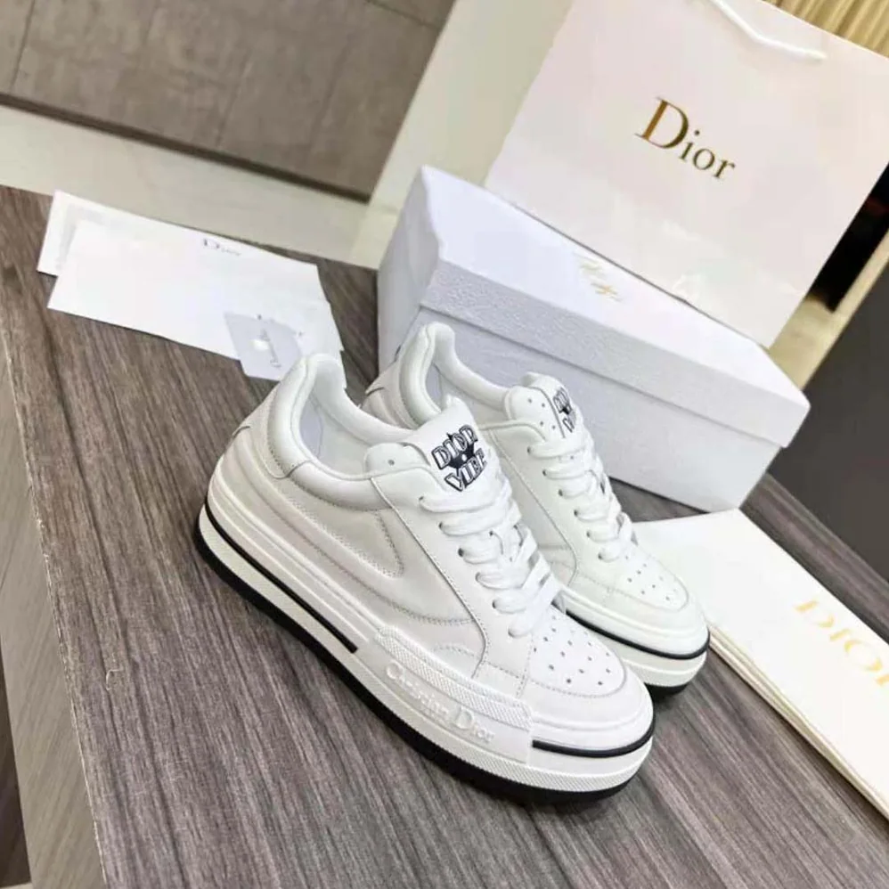Dior D for Women in Freeway Sneaker White Calfskin Dior D for Women in Freeway Sneaker White Calfskin