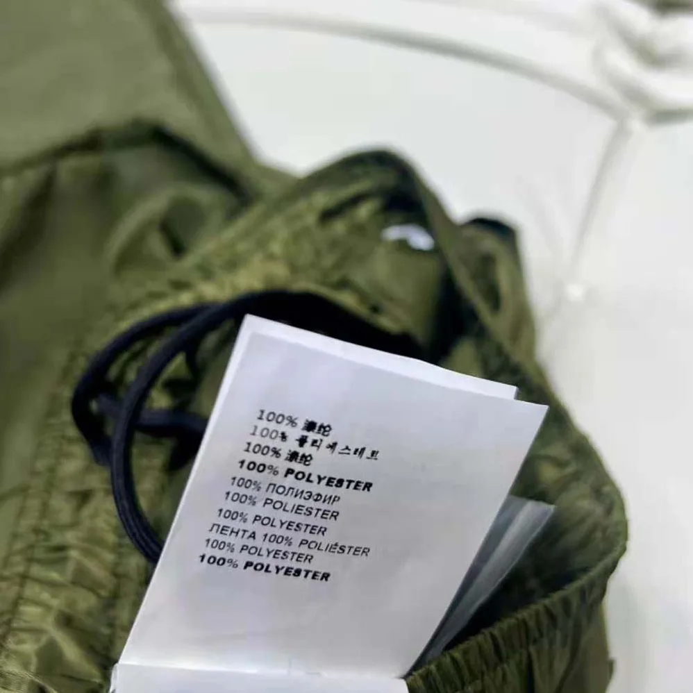Prada Re-Nylon Pants for Women in Green Prada Re-Nylon Pants for Women in Green