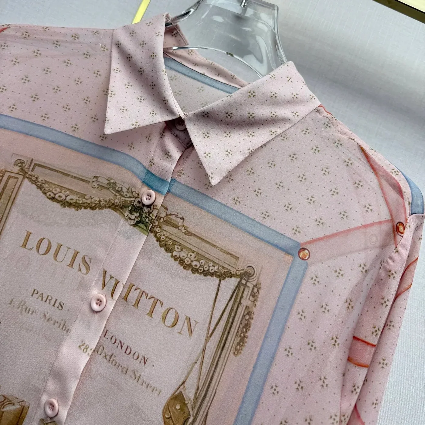 Louis Vuitton Heritage Travel Print Blouse Pink Louis Vuitton Heritage Travel Print Blouse Pink