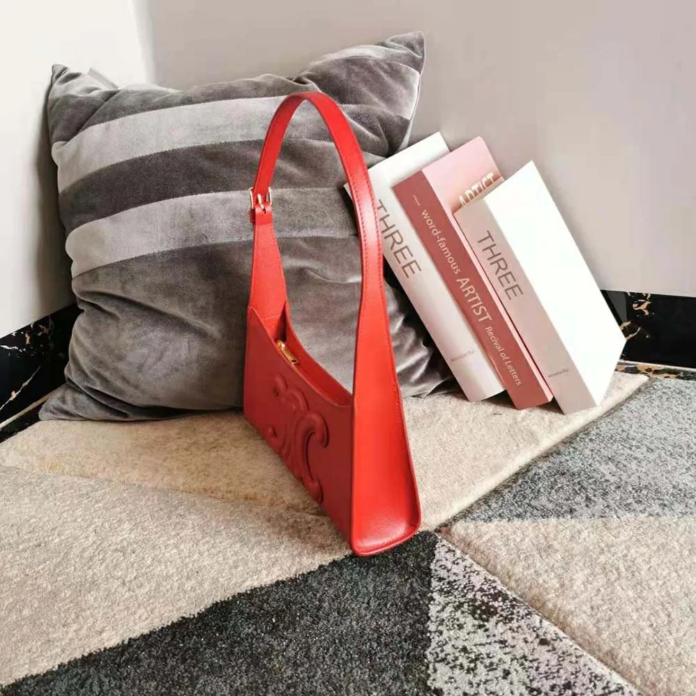 Celine Shoulder Bag Cuir Triomphe in Smooth Calfskin for Women in Red