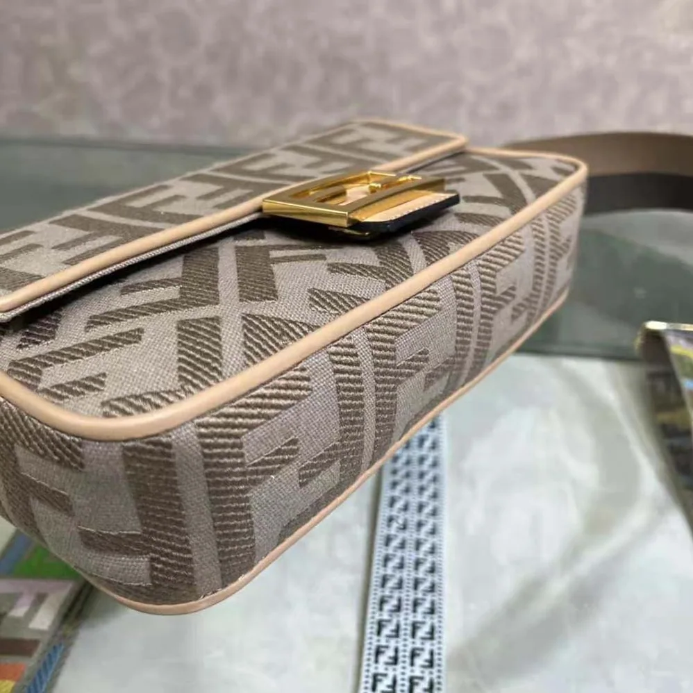 Fendi Lconic Medium Baguette Gray FF Canvas Bag for Women Fendi Lconic Medium Baguette Gray FF Canvas Bag for Women