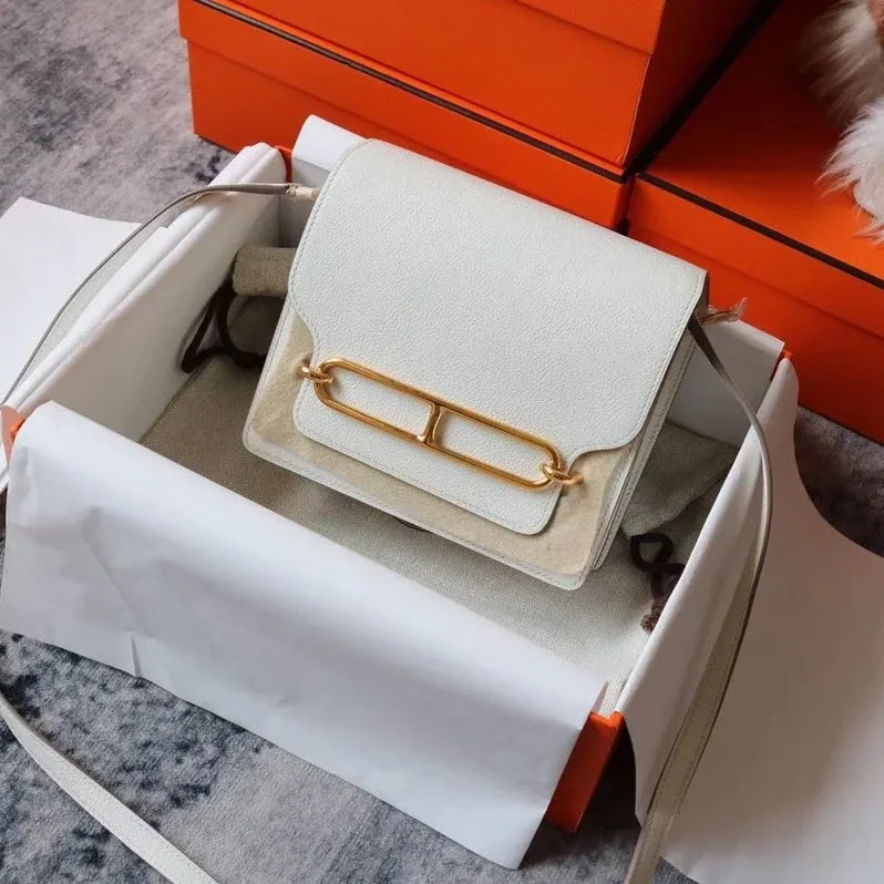 Hermes Evercolor Sac Roulis 23 White Hermes Evercolor Sac Roulis 23 White