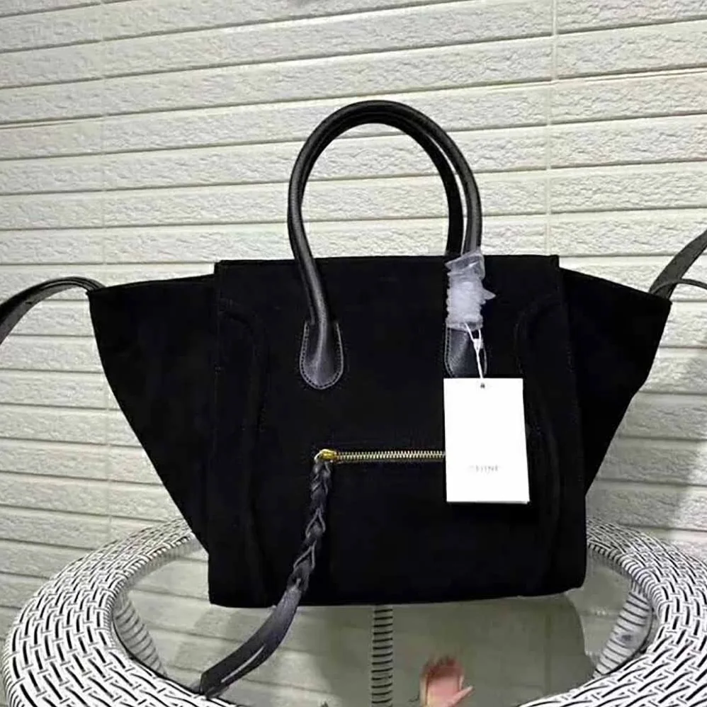 Celine Medium Luggage Phantom Bag in Baby Calfskin Leather in Black Celine Medium Luggage Phantom Bag in Baby Calfskin Leather in Black