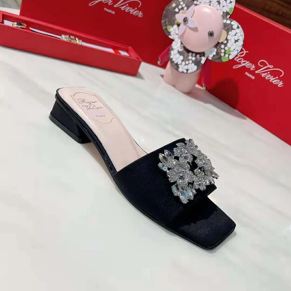 Roger Vivier RV Bouquet Strass Buckle Mules in Satin 2.5cm Heel for Women Roger Vivier RV Bouquet Strass Buckle Mules in Satin 2.5cm Heel for Women
