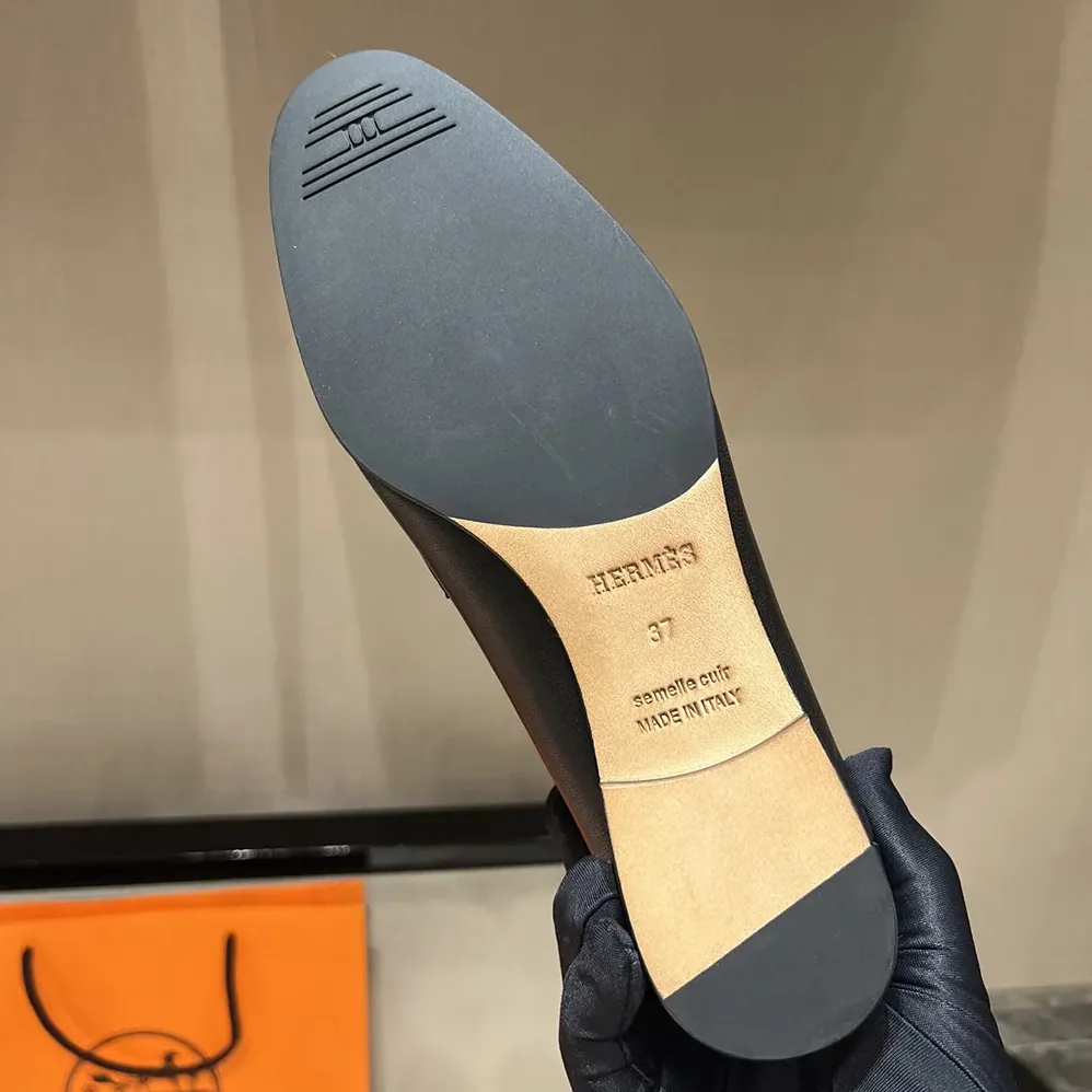 Hermes Royal Loafer in Goatskin for Women in Black