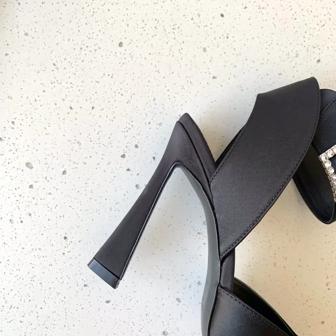 Saint Laurent Fanny Slingback Pumps In Crepe Satin Black Saint Laurent Fanny Slingback Pumps In Crepe Satin Black