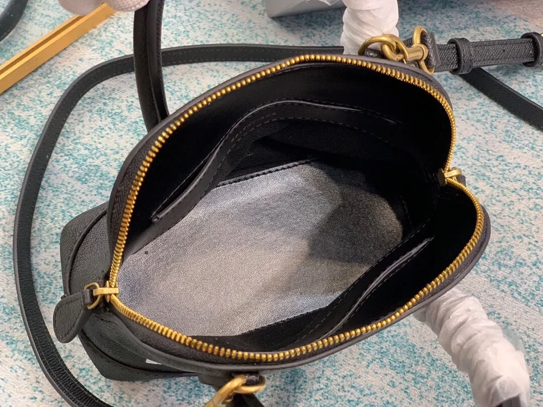 Balenciaga Ville Handbag In Black