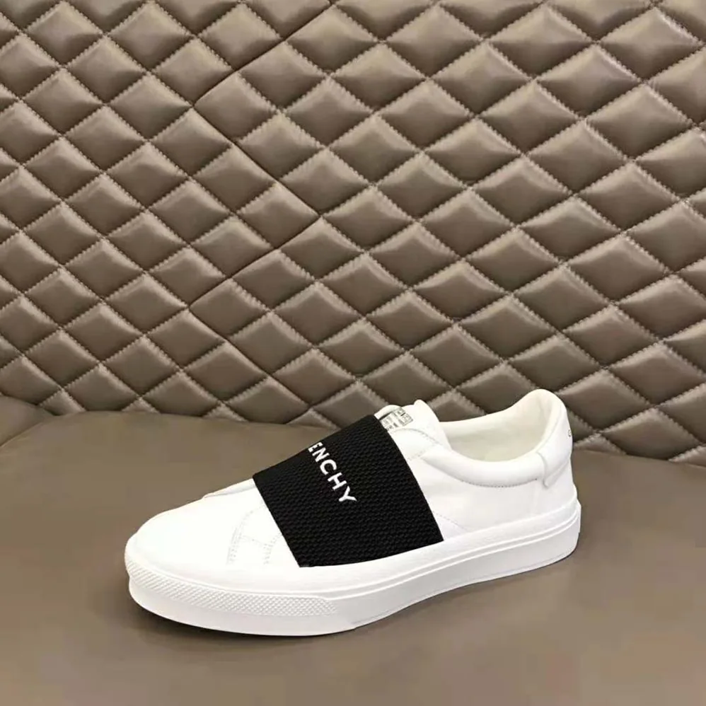 Givenchy Sneakers in Leather with Givenchy Webbing for Women in White