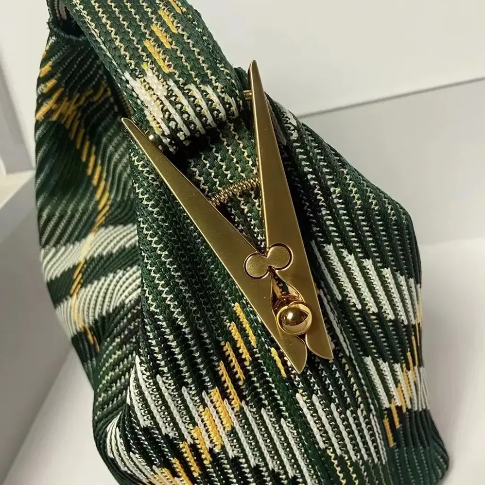 Burberry Mini Peg Duffle Bag for Women in Green