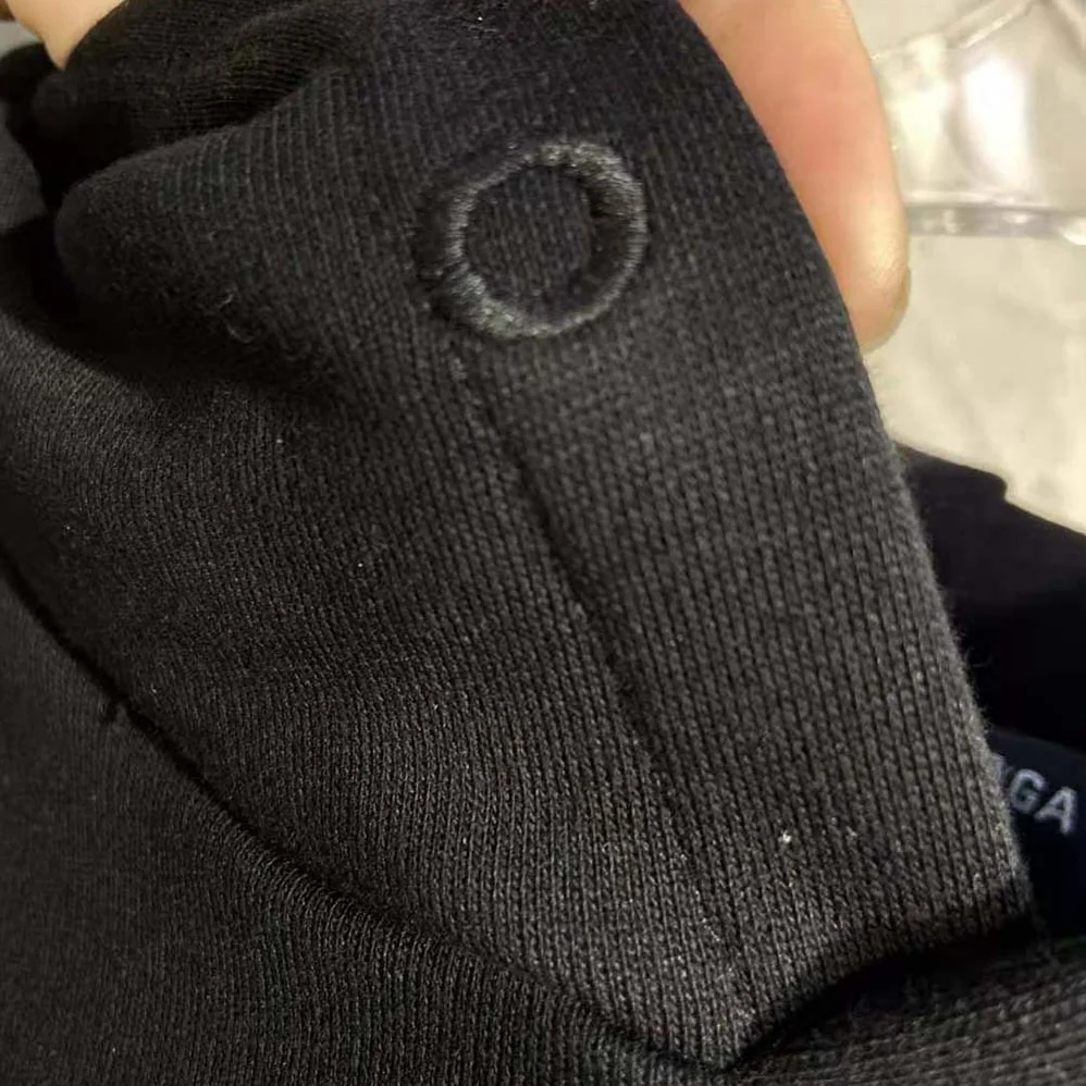 Balenciaga Simpsons Tm and 20th Television Cropped Hoodie in Black for Women Balenciaga Simpsons Tm and 20th Television Cropped Hoodie in Black for Women