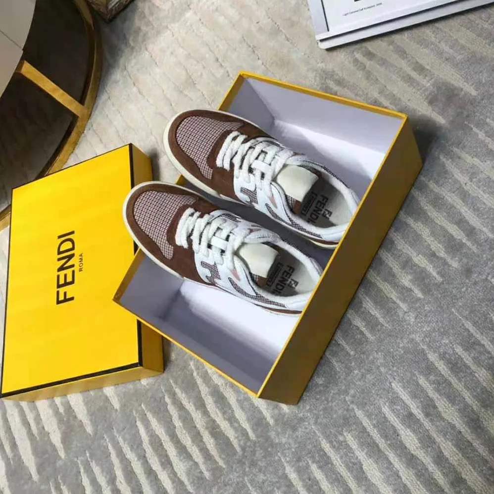 Fendi Fendi Match Brown Suede Low for Women in Tops Fendi Fendi Match Brown Suede Low for Women in Tops