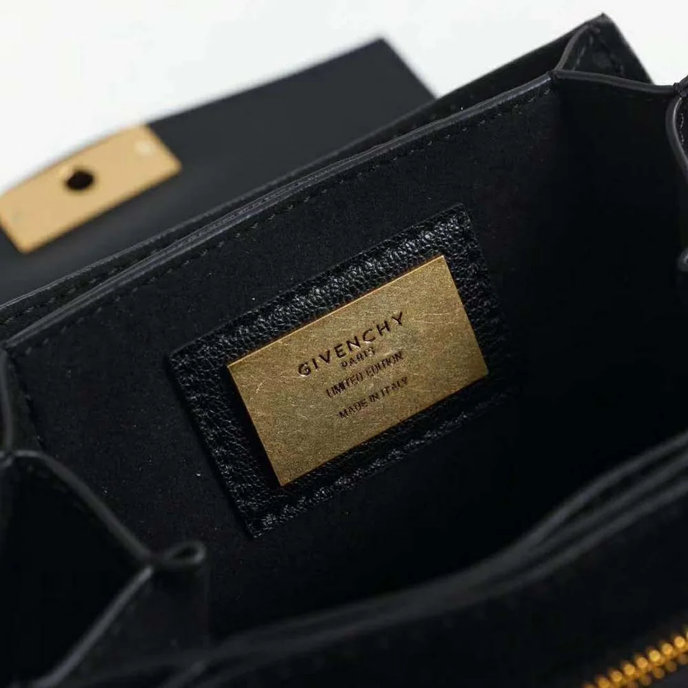 Givenchy Two-Toned Medium GV3 Bag Leather and Suede for Women in Black Givenchy Two-Toned Medium GV3 Bag Leather and Suede for Women in Black