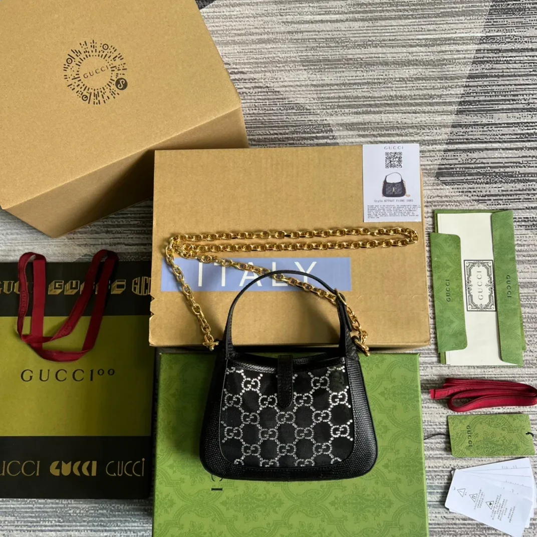 Gucci Jackie 1961 Mini Shoulder Bag Black