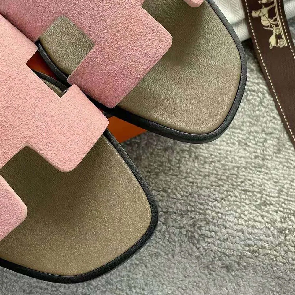 Hermes Oran Sandal in Suede Goatskin for Women in Rose Hermes Oran Sandal in Suede Goatskin for Women in Rose