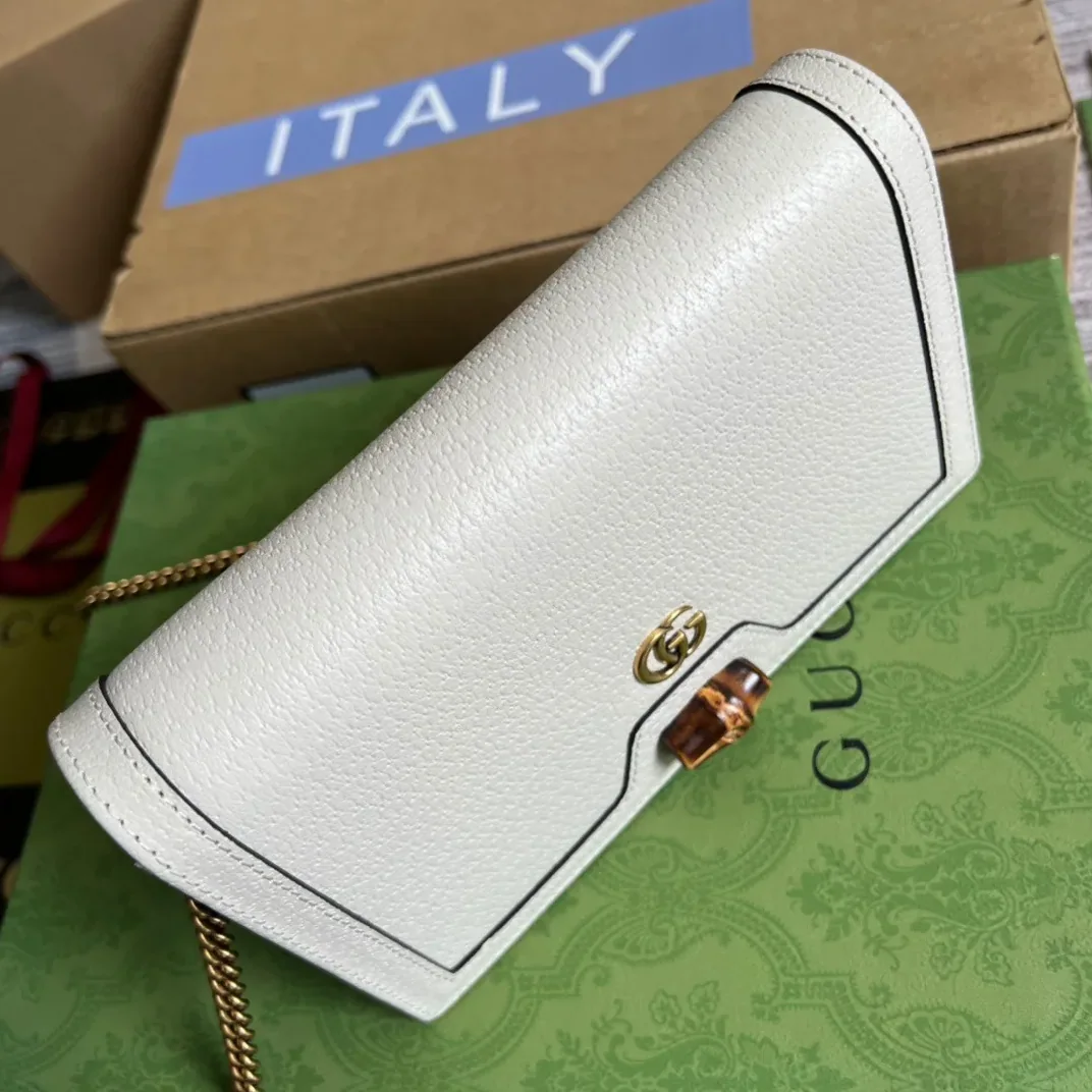 Gucci Diana Mini Bag With Bamboo White , /