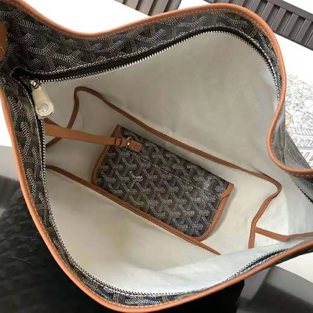 Goyard Bohème Hobo Bag for Unisex in Tan Goyard Bohème Hobo Bag for Unisex in Tan